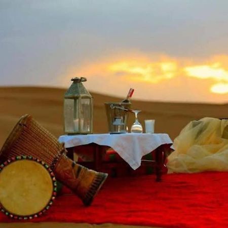 Hotel Unique Sahara Camp à Merzouga Extérieur photo