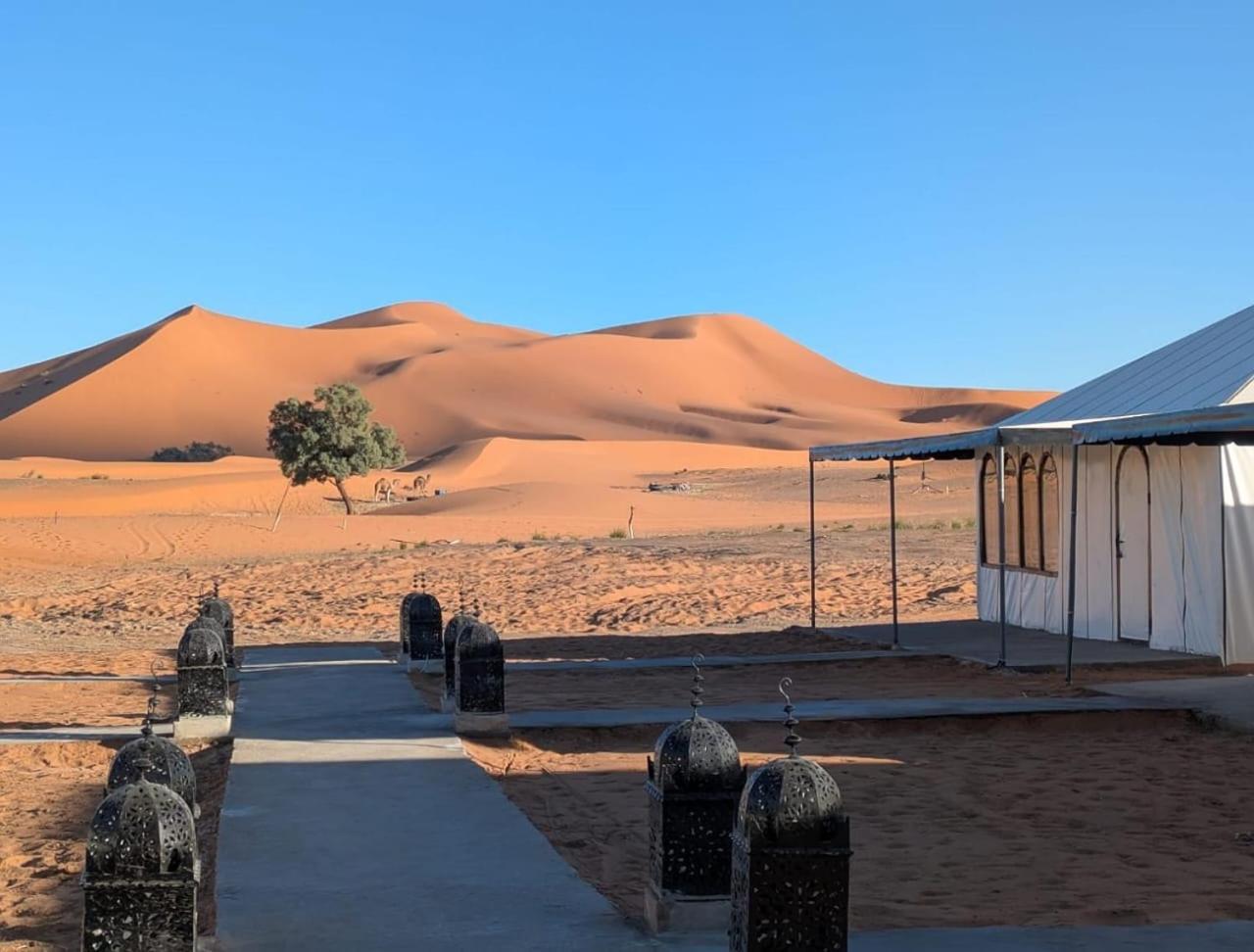 Hotel Unique Sahara Camp à Merzouga Extérieur photo